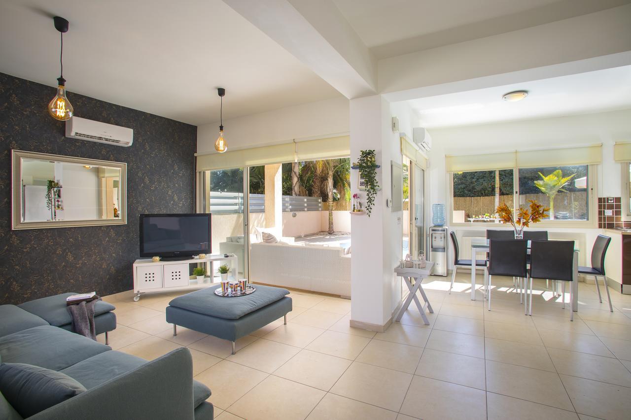 Villa Michelle 10 Protaras Exterior foto
